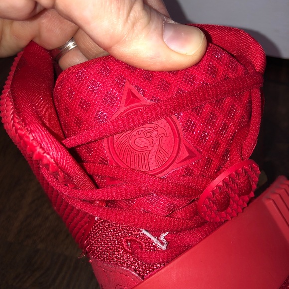 Yeezy Red October Authentic 2014 Nike Air Kanye Size 8 Sneakers Shoes - Picture 14 of 15
